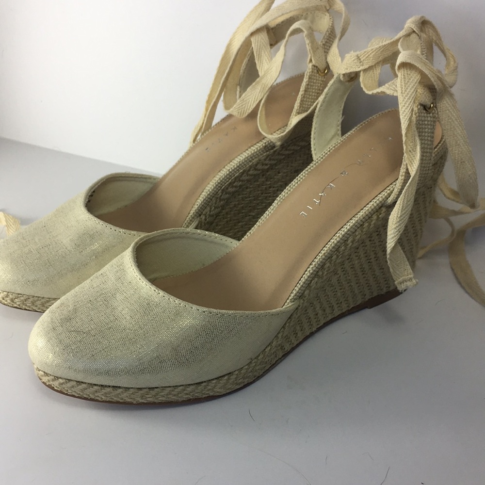 Gold Wedge